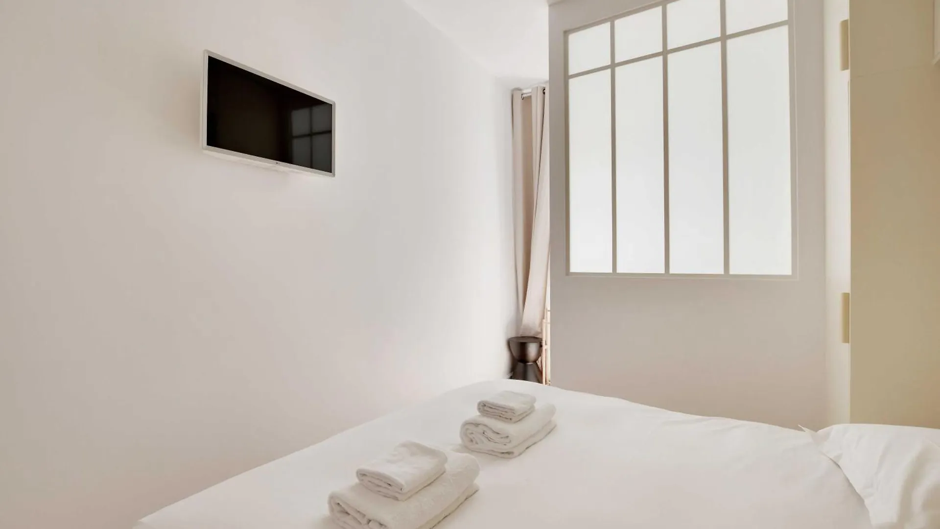 Spacieux Cosy -2br 8p-pl De La Nation Apartment